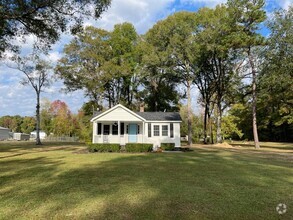 Building Photo - 149 1st Bend Rd