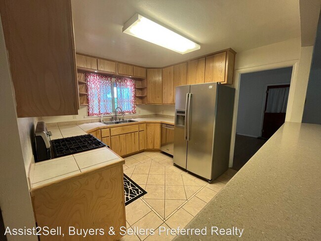 Building Photo - 3 br, 2 bath House - 2307 Willow