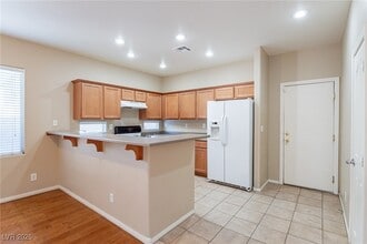 Building Photo - 8941 Bentonville Ct