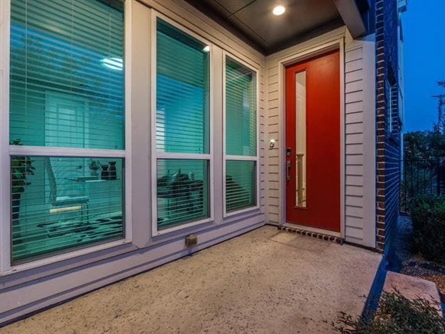 Building Photo - 1129 Manderly Ct