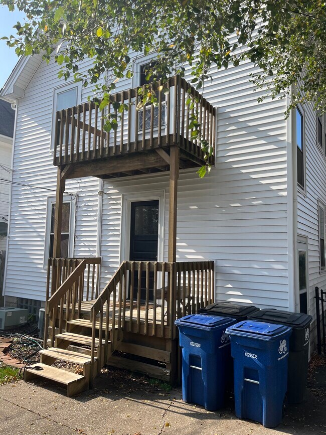 Building Photo - 1263 Jackson Ave