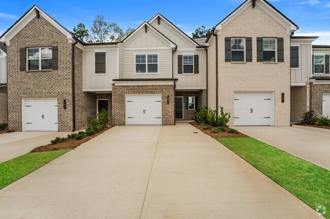 Building Photo - 164 PYRUS Ln