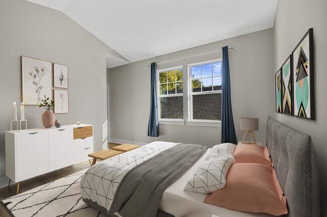 Foto del edificio - 6540 Northeast Birch Street
