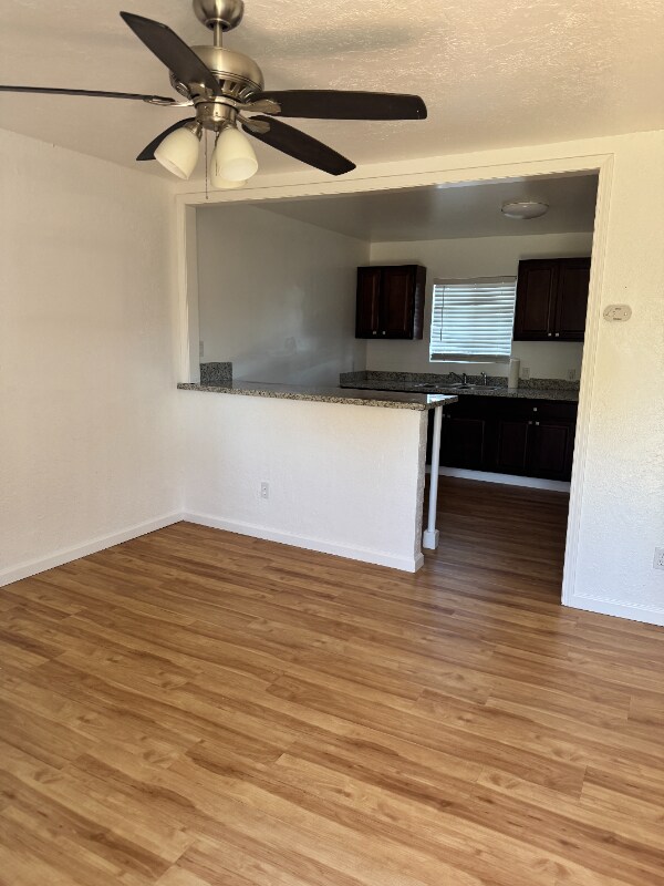 Foto del edificio - 1161 Acacia Ave