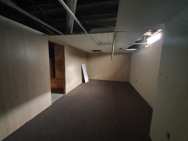 Building Photo - 441 N Meridian Ave