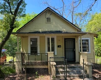 Building Photo - 2314 Teal St