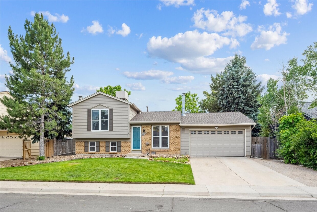 Fully Remodeled Spacious 3BR 2 Full Bath - 9385 Carr St