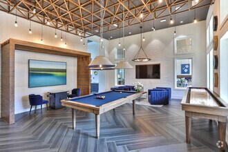 Building Photo - Matthews Square