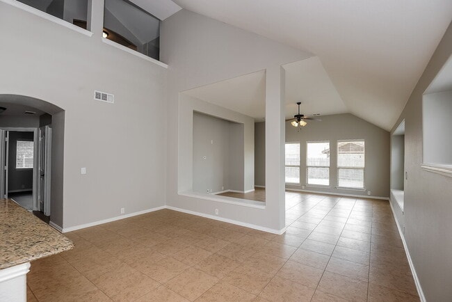 Foto del edificio - 656 Brooks St