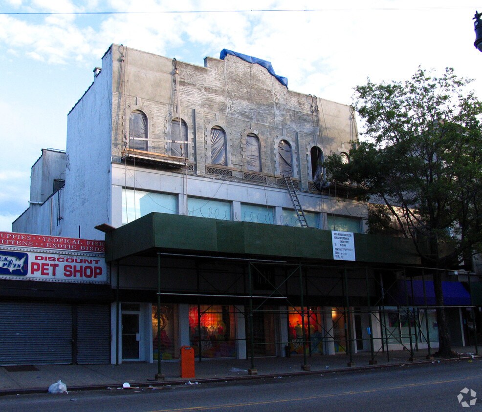 Foto del edificio - 31-48 Steinway St