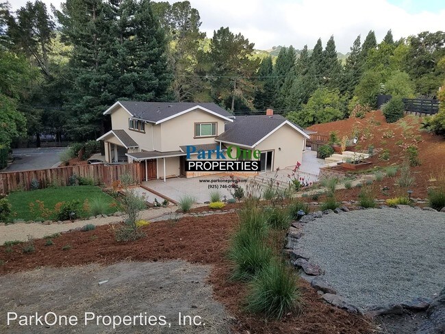 Building Photo - 5 br, 3 bath House - 1418 Reliez Valley Road