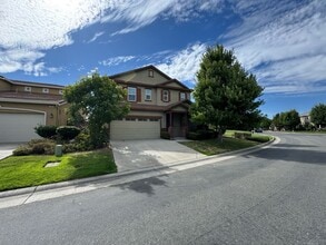 Building Photo - 1389 Mallard Creek Ct