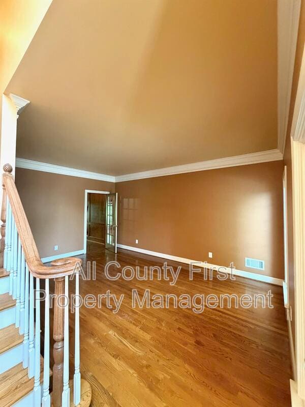 Foto del edificio - 2438 Kings Arms Dr