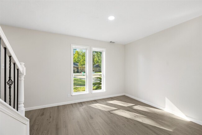 Building Photo - 24118 Spring Mill Ln