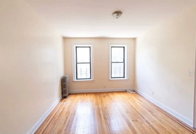 Primary Photo - 31-49-49 29th St