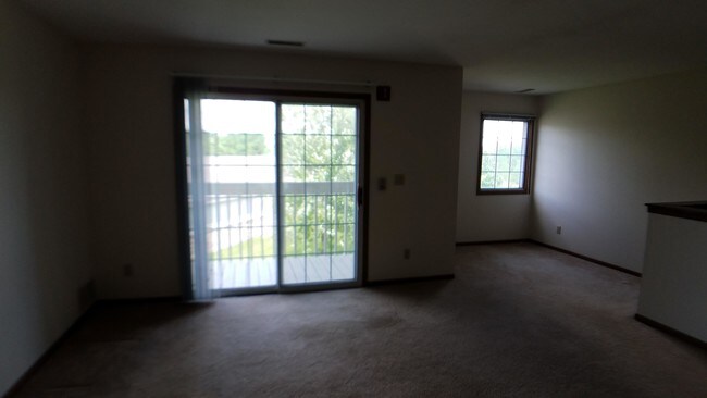 Building Photo - S76-W16851 Gregory Dr