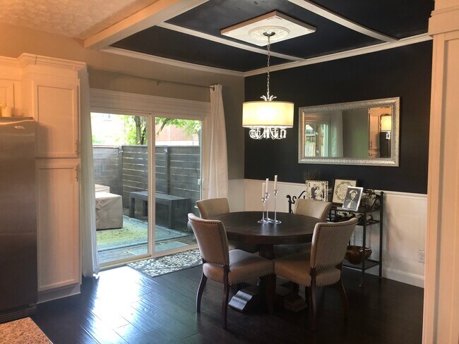 Foto del edificio - 210 Heritage Ln
