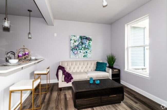 Zoe-Living Area - 200 5th Apartments