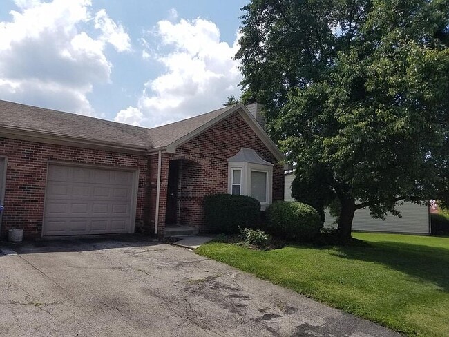 Building Photo - 3277 Willington Dr