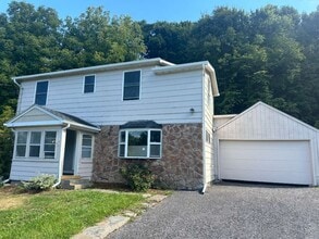 Building Photo - 66 Layton St