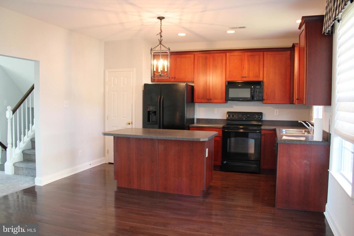 Foto principal - 105 Heather Way