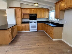 Building Photo - 1828 Biscayne Way