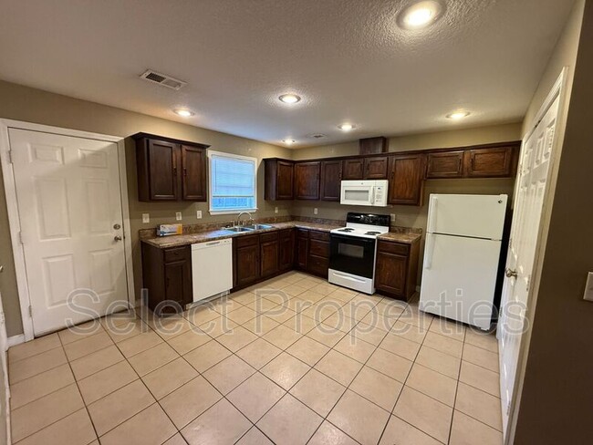 Building Photo - 3808 Griffin St