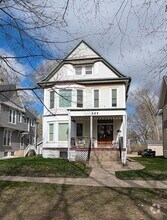 Building Photo - 511 S 2nd St