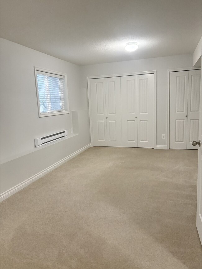 Building Photo - 47263 Brewster Pl