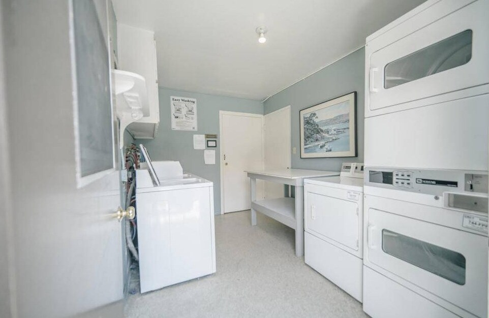 Foto del edificio - Shorehaven Townhomes