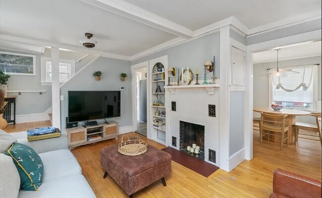Foto del edificio - 125 Kingsbury Ave