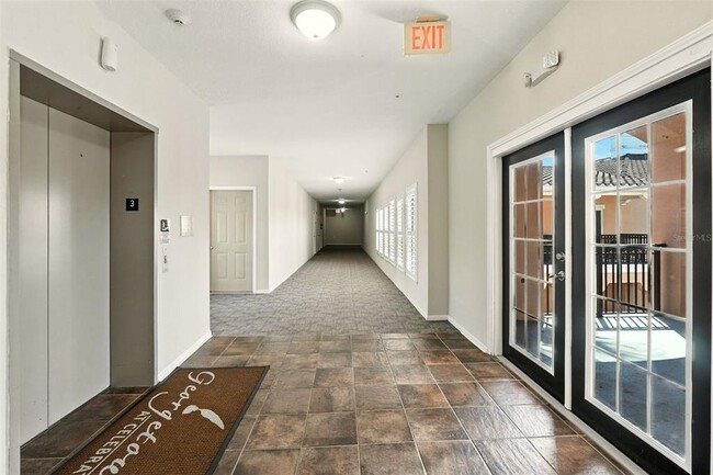 Building Photo - 211 Longview Ave