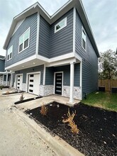 Building Photo - 3535 Alderfer St