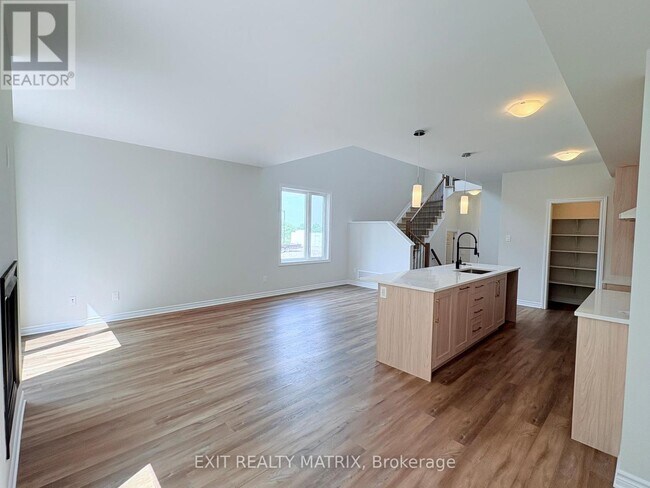 Photo du bâtiment - 279 Rue Labelle St