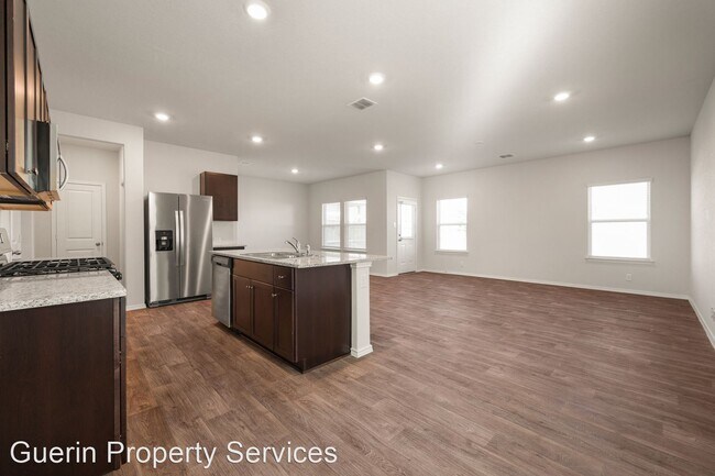 Building Photo - 4 br, 2.5 bath House - 120 Chipping Alley