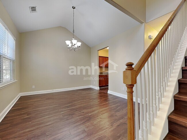 Foto del edificio - 830 Hyacinth Cir