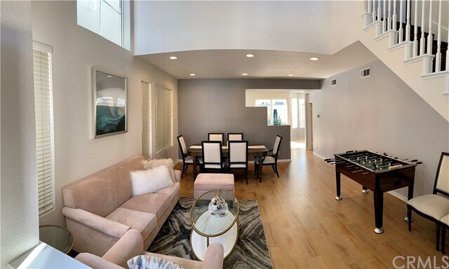 Foto del edificio - 7854 Orchid Dr