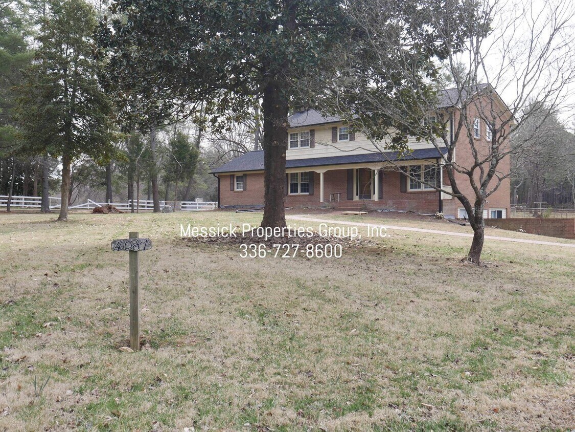 Primary Photo - CLEMMONS - TANGLEWOOD!