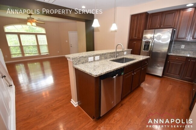Foto del edificio - 1202 Chadwell Ct