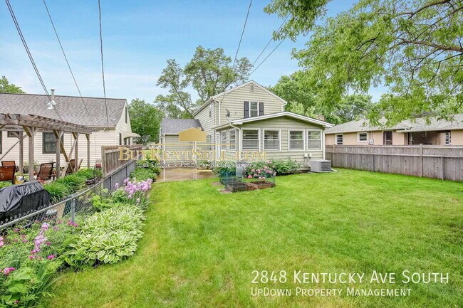 Foto del edificio - 2848 Kentucky Ave S