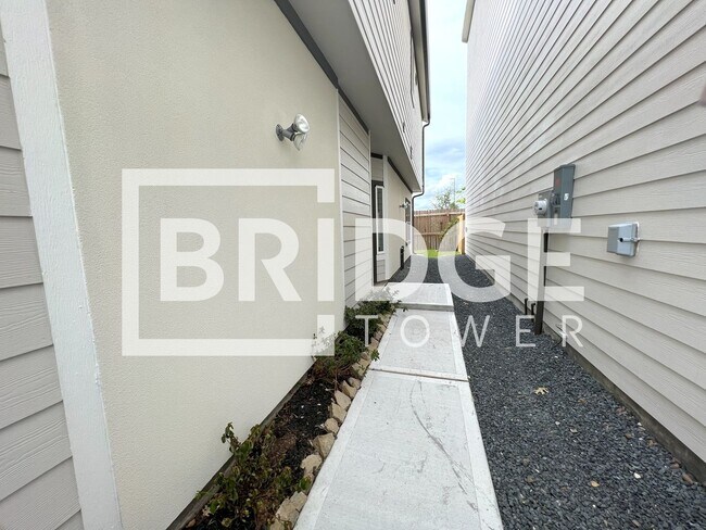Foto del edificio - 349 N Centro Circle, Shenandoah, TX 77385