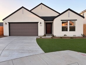 Building Photo - 301 Stork Ct