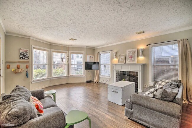 Foto del edificio - 2 br, 1 bath House - 610 Oakley Street