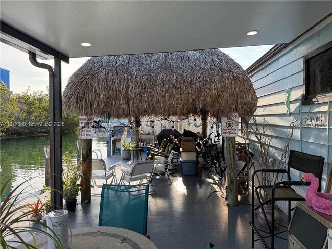 Foto del edificio - 212 Orchid St