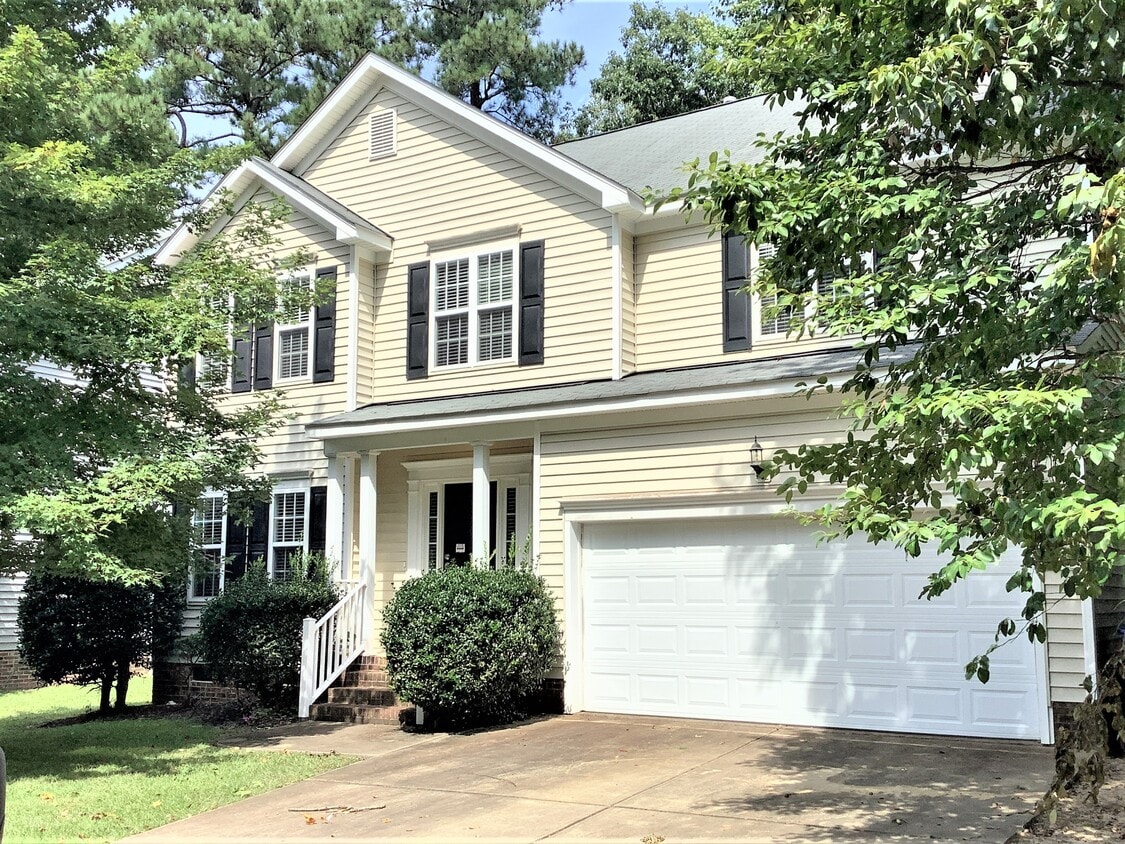 839 Brookhannah Court House for Rent in Fuquay Varina, NC
