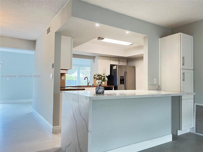 Foto del edificio - 9200 SW 54th St