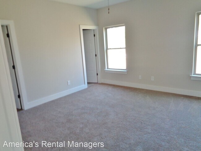 Foto del edificio - 3 br, 2 bath House - 935 Maple Trace