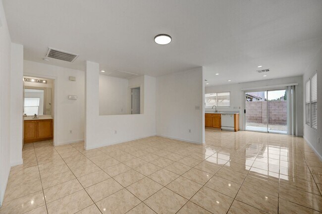 Foto del edificio - 11051 Alora St