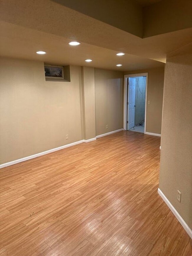 Building Photo - 5246-5248 N 54th St. (3 Unit)