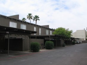 Building Photo - Mulberry Townhomes